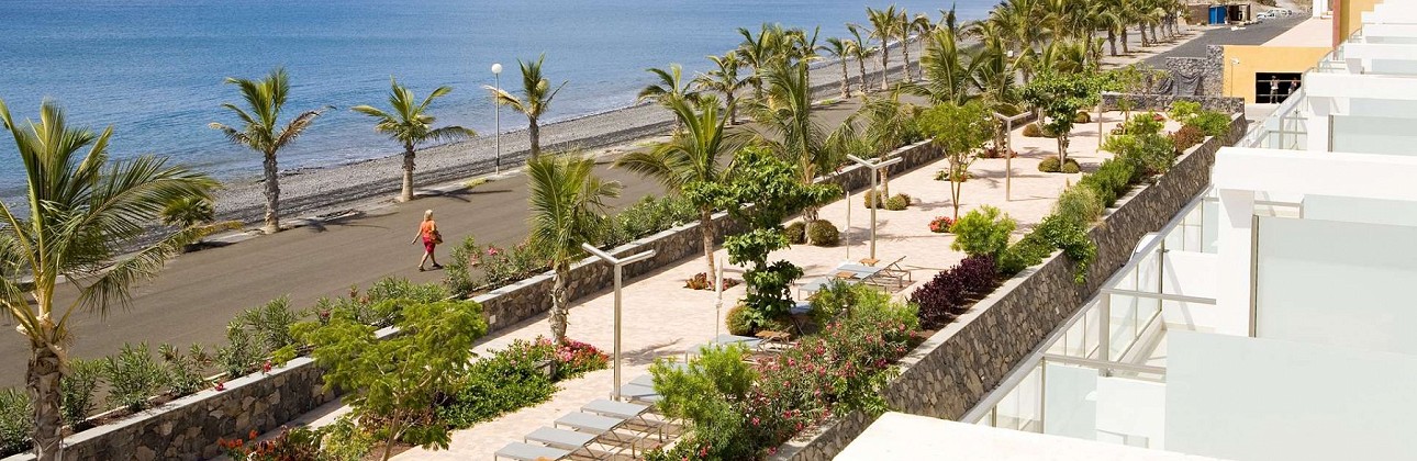 Minkšti smėlio paplūdimiai Fuerteventūroje: 4★ viešbutyje su viskas įskaičiuota Design R2 Bahia Playa tik suaugusiems už 
